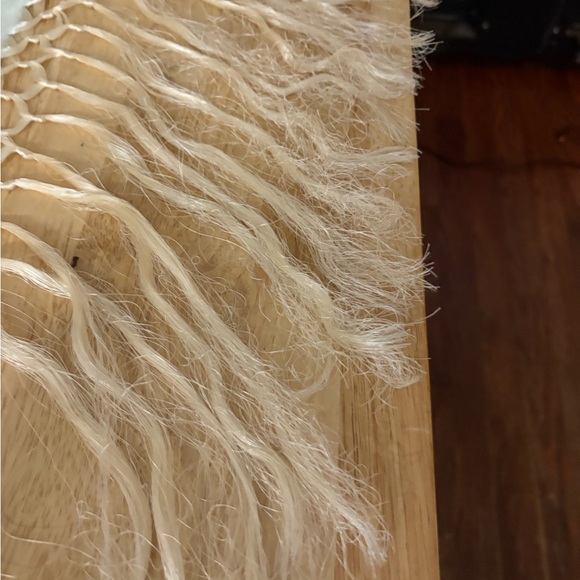 Vintage WWII era satin Fringedcshael depicting Taj Mahal - Picture 5 of 8